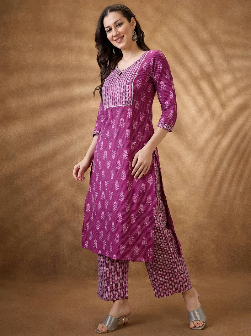 globus Women Burgundy Keyhole Neck Floral Print Gotta Lace Straight Kurta & Wide Leg Pants Workwear Set