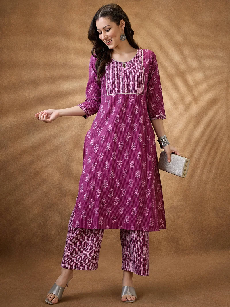 globus Women Burgundy Keyhole Neck Floral Print Gotta Lace Straight Kurta & Wide Leg Pants Workwear Set