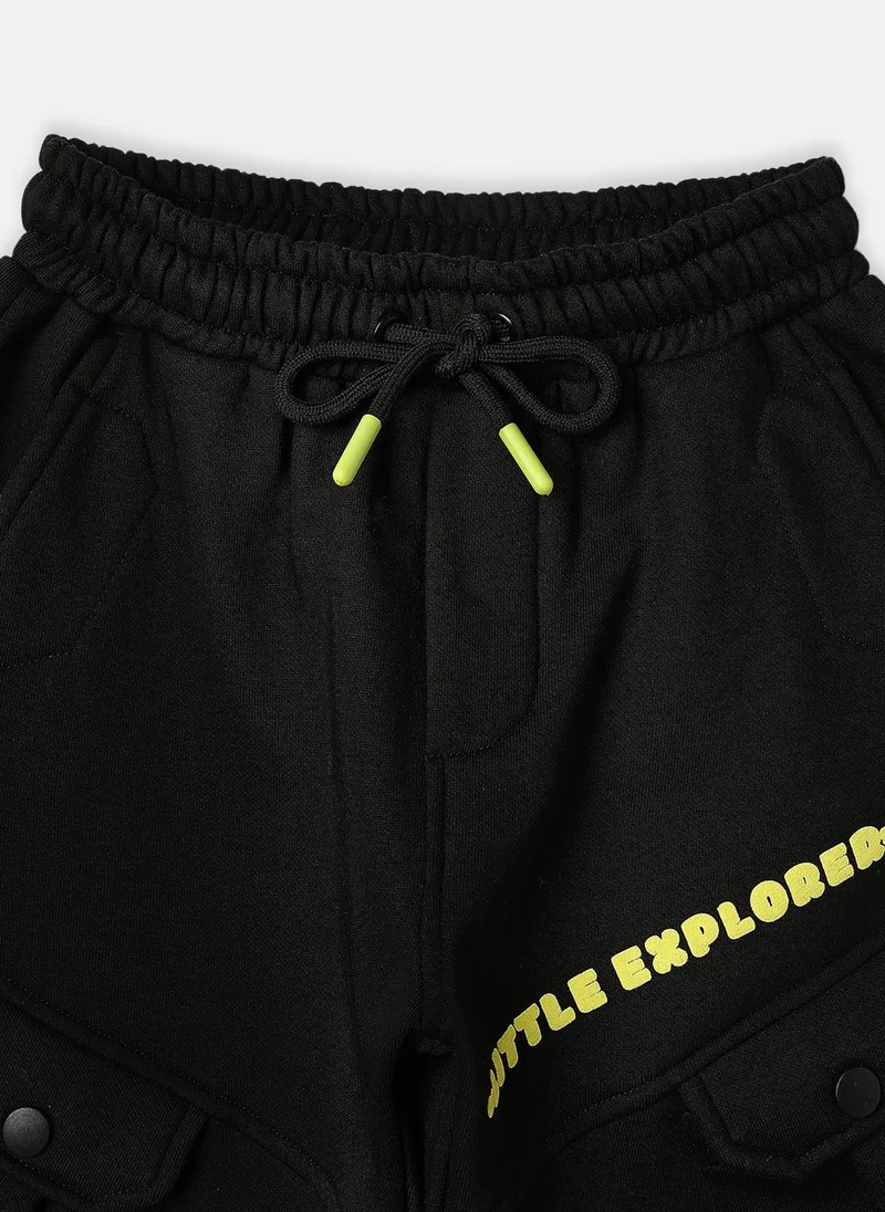 نوتيناتي Nautinati Boys Typography Print Fleece Cargo-Pocket Joggers In Black
