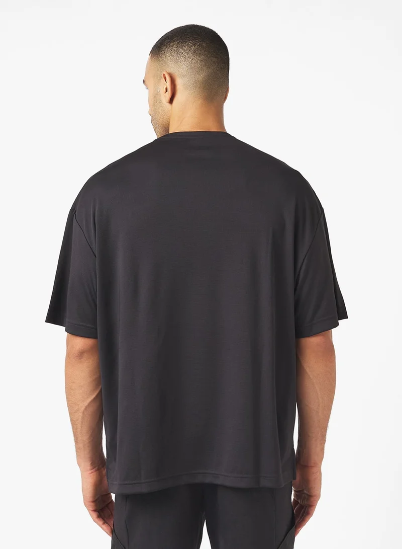 Reebok Essentials Graphic T-Shirt