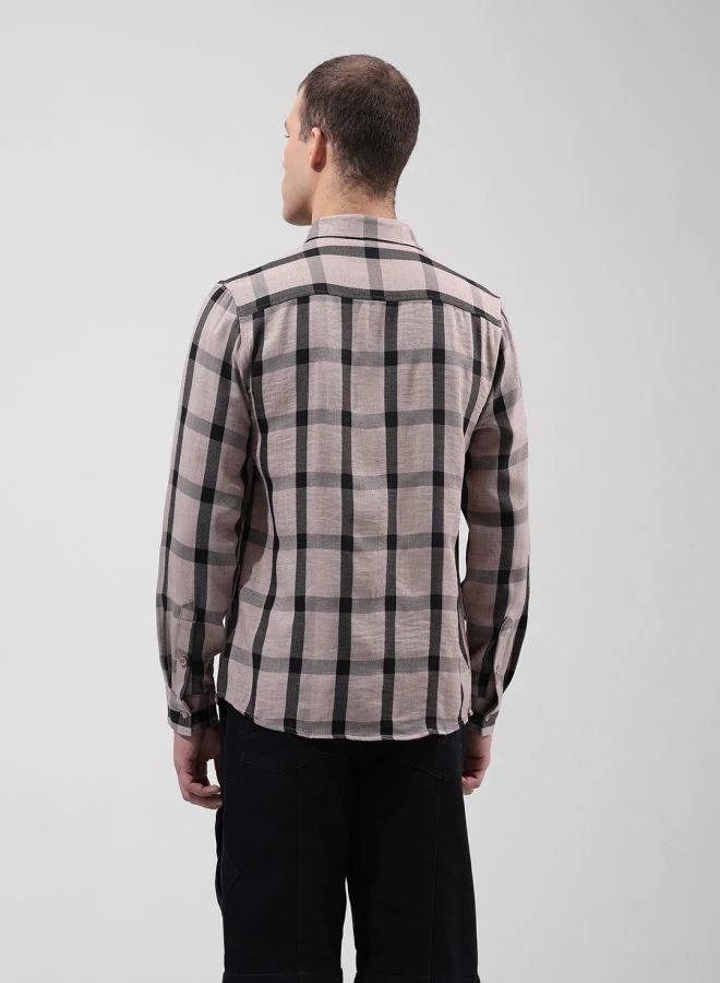 شركة المرآب الهندية Men Regular Fit Checked Cutaway Collar Full Sleeves Shirt