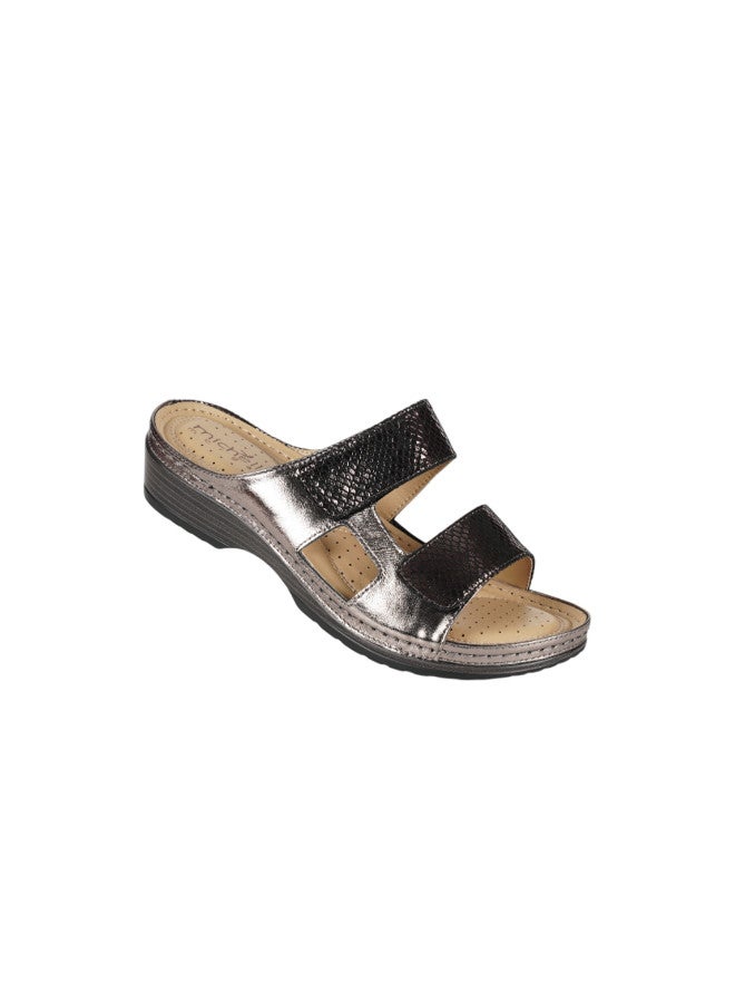 Michelle Morgan 092-2827 Michelle Morgan Ladies Casual Sandals 88998-3 Pewter - Image 2