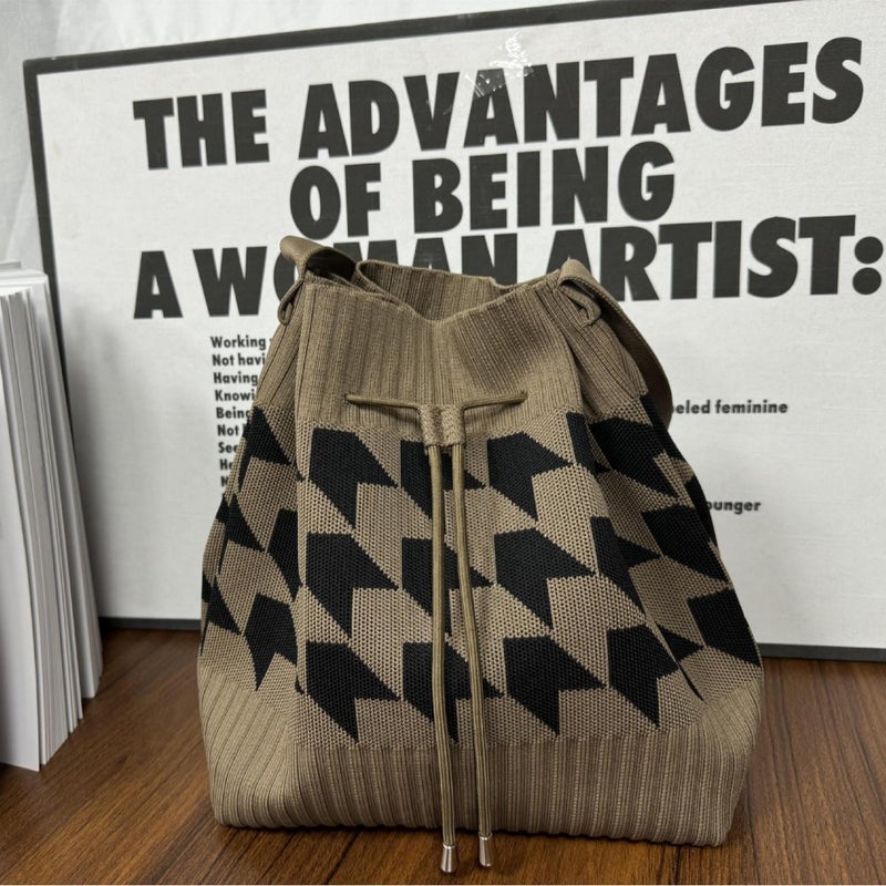 Open Drawstring Knitted Shoulder Bag Large Capacity Handbag Bucket Bag Retro All-Match Portable Tote Bag - Image 5