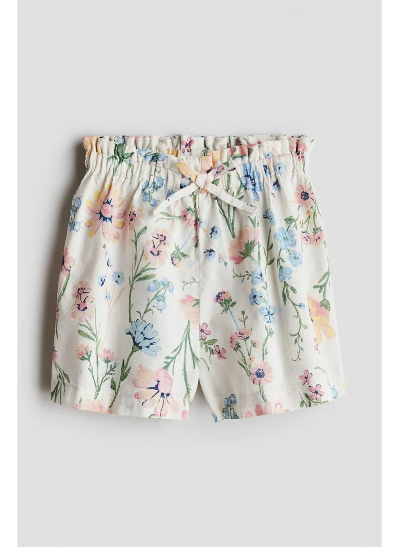 H&M Paper bag shorts