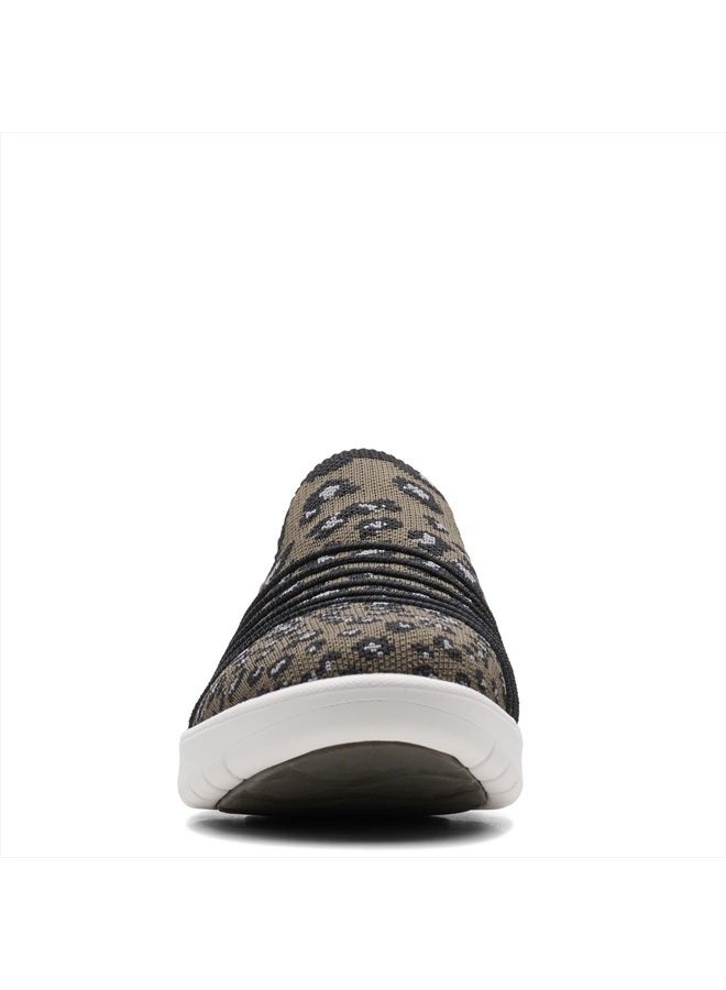 clarks Women's Adella Step Sneaker, Dark Olive, 6.5  - Image 3