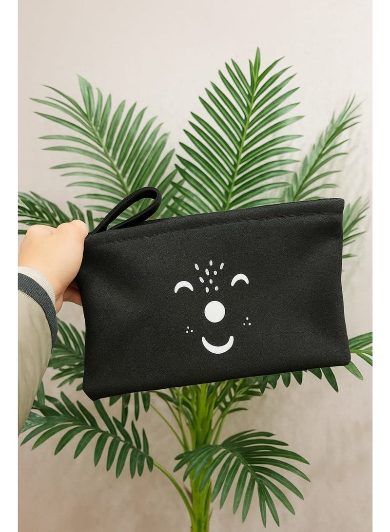 سبت قماش بتصميم ديزني جذاب، مزود بيد قماش مريحة وقوائم معدنية متينة — مثالي لتخزين الملابس أو الألعاب بطريقة منظمة وعصرية. - Image 3