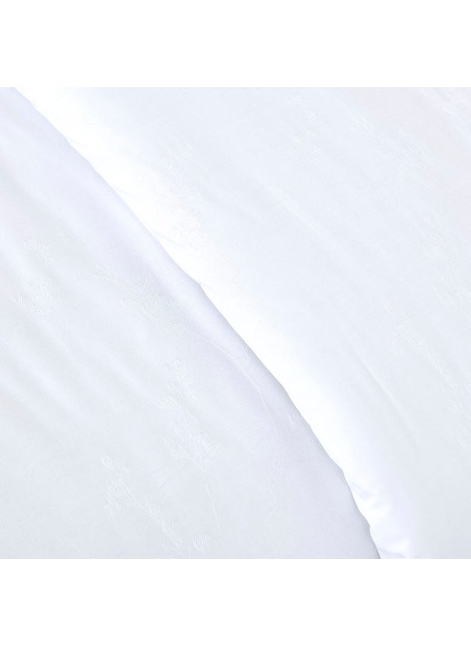 Madeline 3- Pieces Super King-Sized Comforter Set, White - 230X220Cm - pzsku/Z29043B530399CA2437D0Z/45/_/1736868308/d2d2a091-a5d3-43b7-bbba-aed99bafbfce