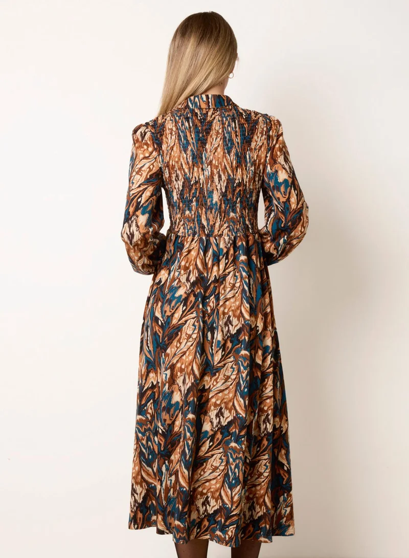 بلو فانيلا Abstract Soft Touch Button Front Collared Midi Dress