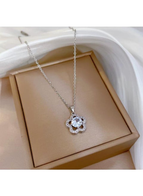 [titanium Steel] New Diamond-encrusted Four-leaf Flower Necklace Female Temperament Female High-grade Double-sided Shell Clavicle Chain Explosions