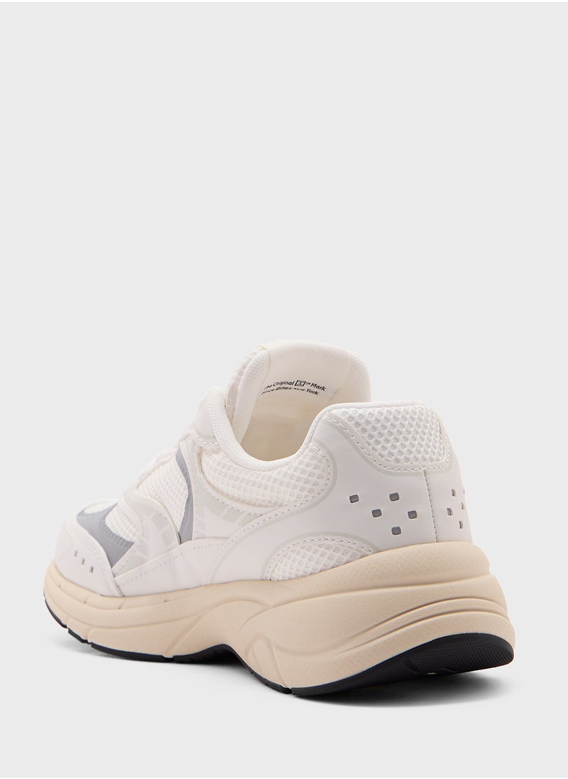TOMMY JEANS - ARCHIVE'25 TRAINERS - Image 1