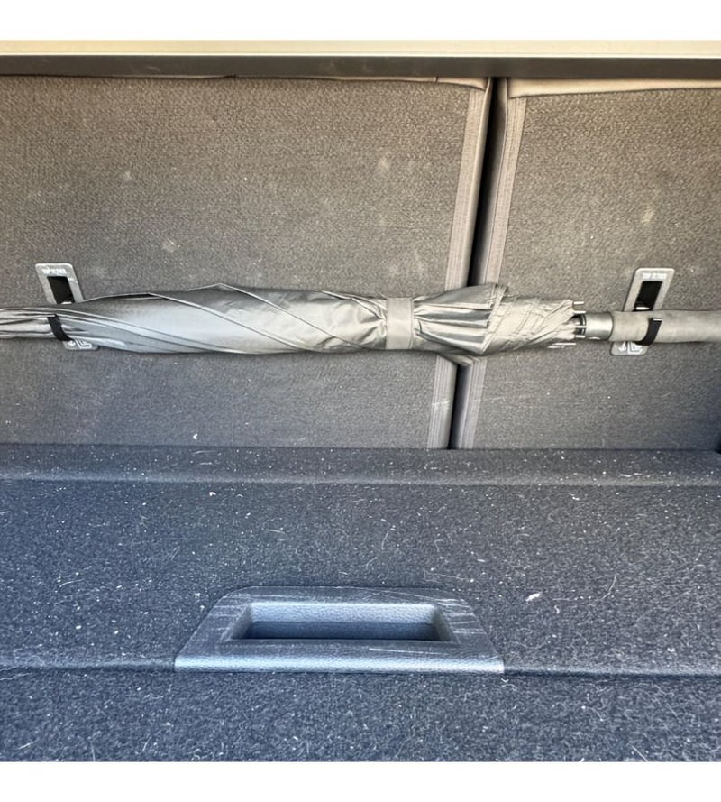 2 Pack Car Trunk Seat Umbrella Hooks - Image 4