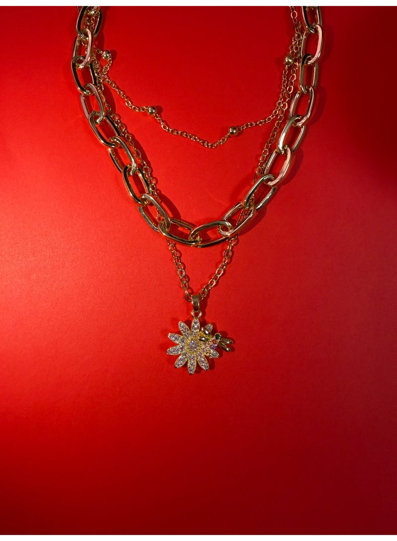 Three-Layered Daisy & Bee Pave Necklace - Image 3
