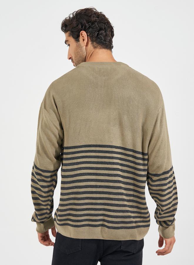 ستايلي سويتر مزين بخطوط مع قصة مريحة - Image 5