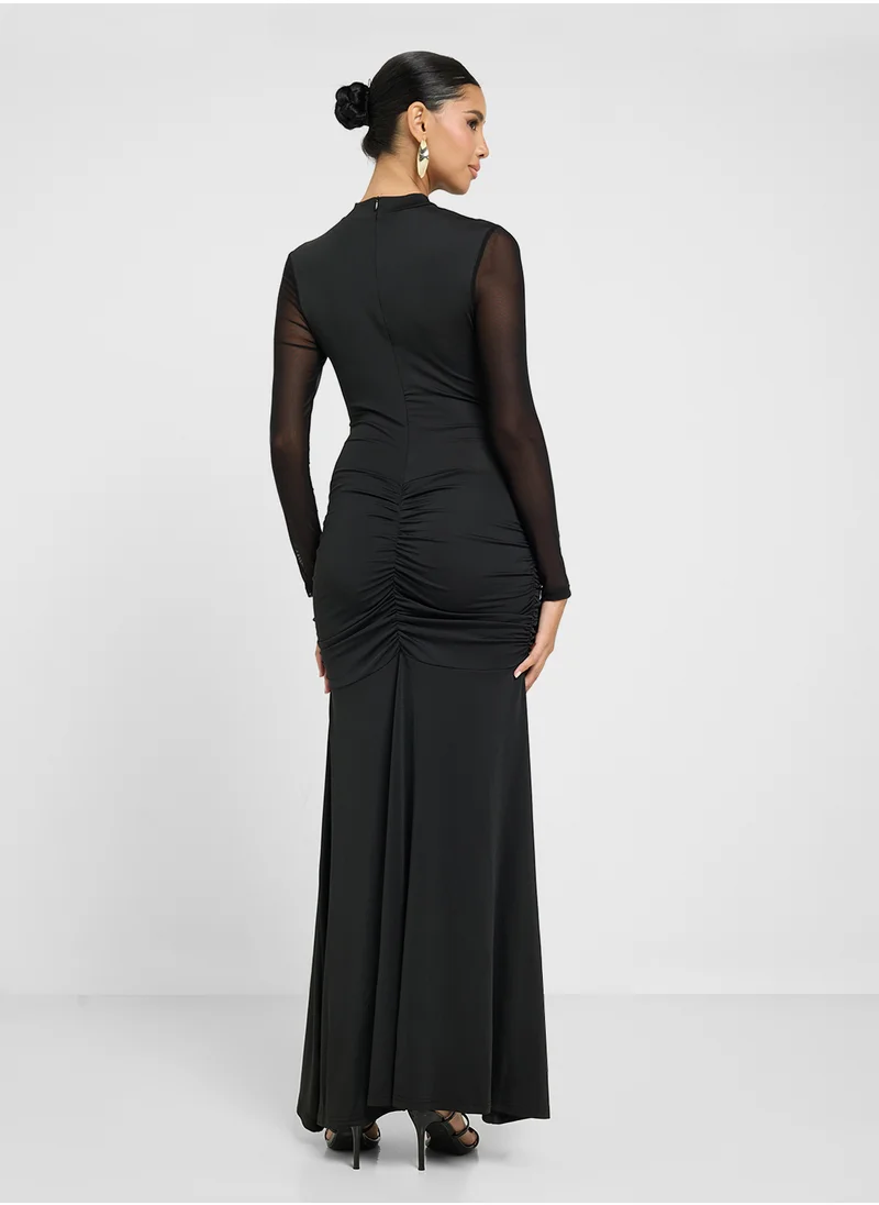 جينجر Draped Long Sleeves Bodycon Dress