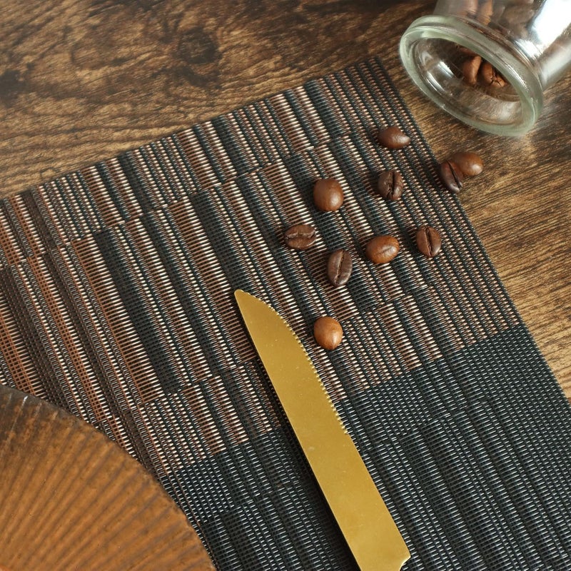 GDNK حصائر طاولة طعام قابلة للغسل من PVC مقاومة للحرارة وملونة لمطبخ وطاولة الطعام (4 قطع) (بني وأسود) - Image 4
