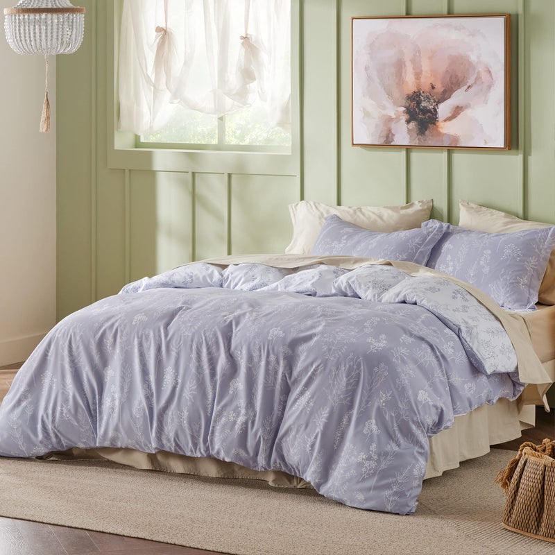 Bedsure King Comforter Set - Lavender Bed Set, 3 Pieces Cute Floral Bedding, 1 Soft Reversible Botanical Flowers Comforter and 2 Pillow Shams - Image 2