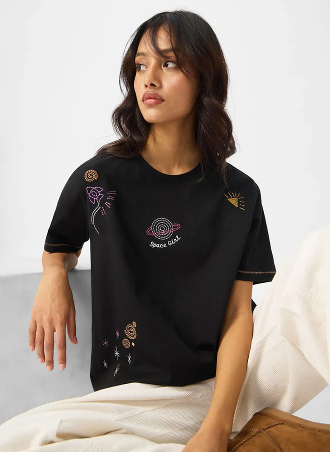 Relaxed Fit Graphic Print Black T-Shirt for Women