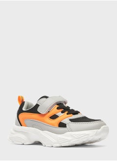 shoexpress Kids Low Top Velcro Sneakers  - Image 2