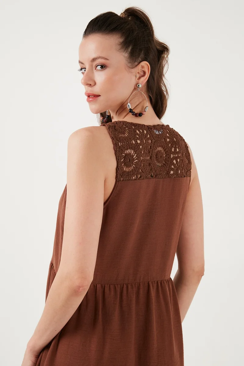 Lela Ruffled Sleeveless Dress