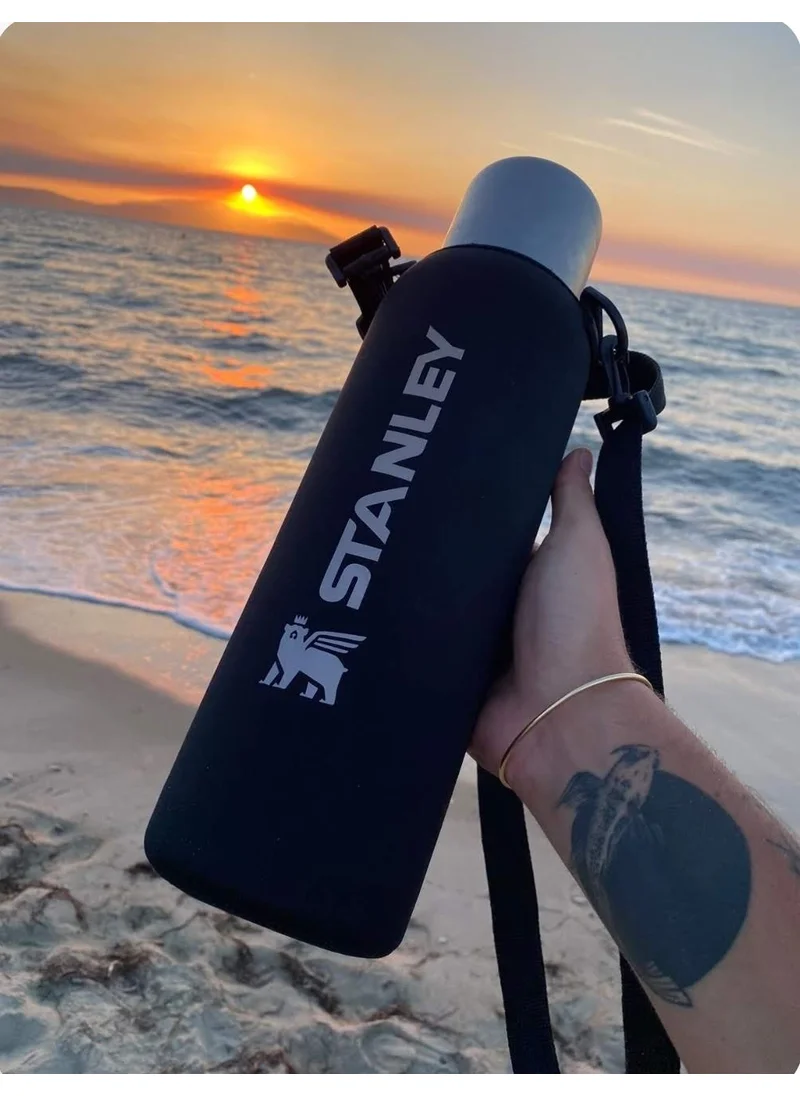Stanley Neoprene Thermos Case and Shoulder Strap - 0.75 Lt. Classic