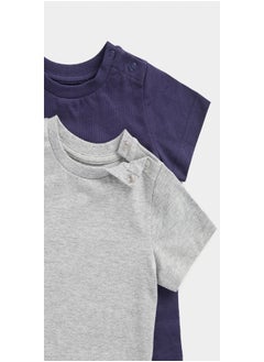mothercare مجموعة من 2 تي شيرت باللونين الأزرق الداكن والرمادي  - Image 3