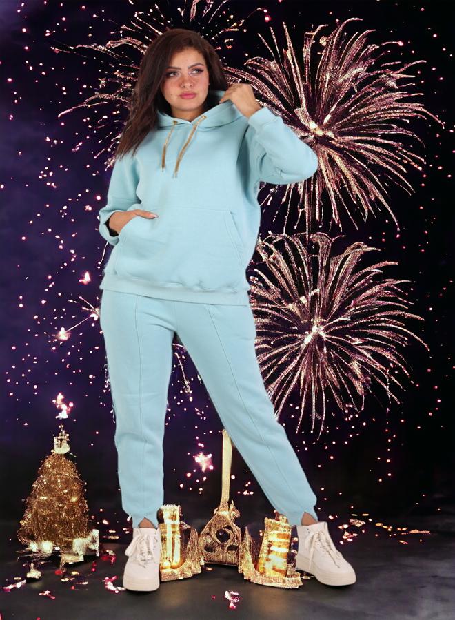 Women's Winter Elegance XL Pajama Set, 2024 Edition, Plush Sponge Fabric with Extra Lining for Warmth, High-Quality Materials for Ultimate Comfort and Style