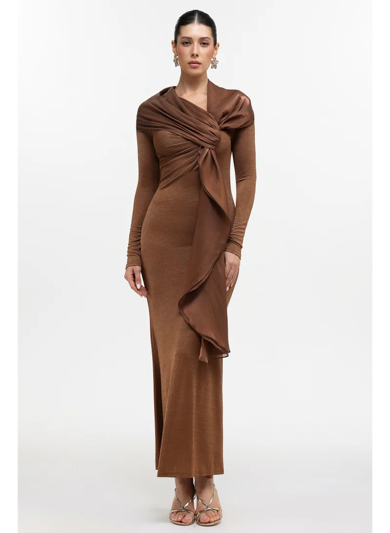 Bella Barnett Niamh Elegant Contour Long Sleeve Sheen Scarf Knit Maxi Dress