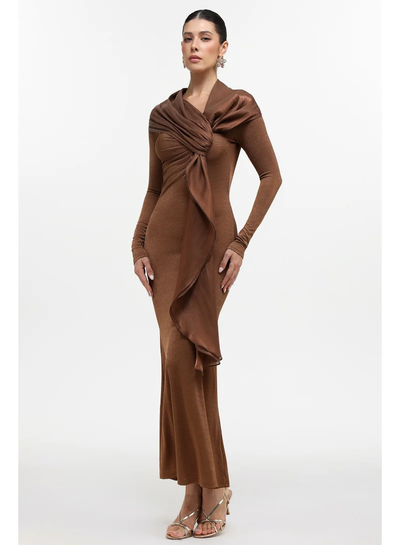 Bella Barnett Niamh Elegant Contour Long Sleeve Sheen Scarf Knit Maxi Dress