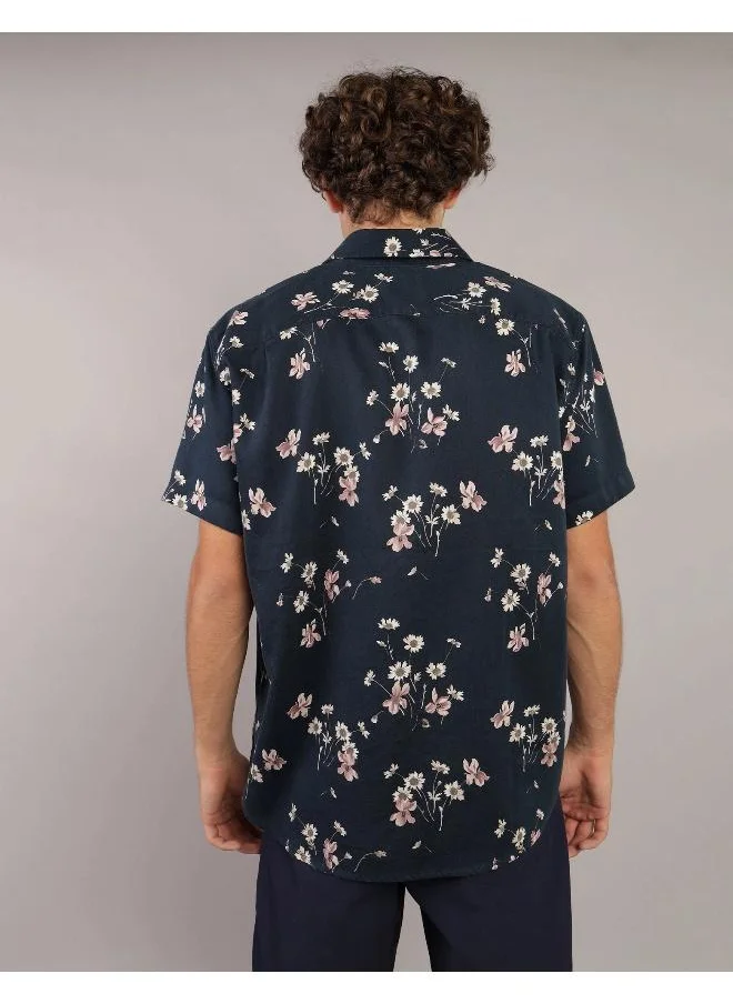 American Eagle AE Poolside Tropical Button-Up Shirt