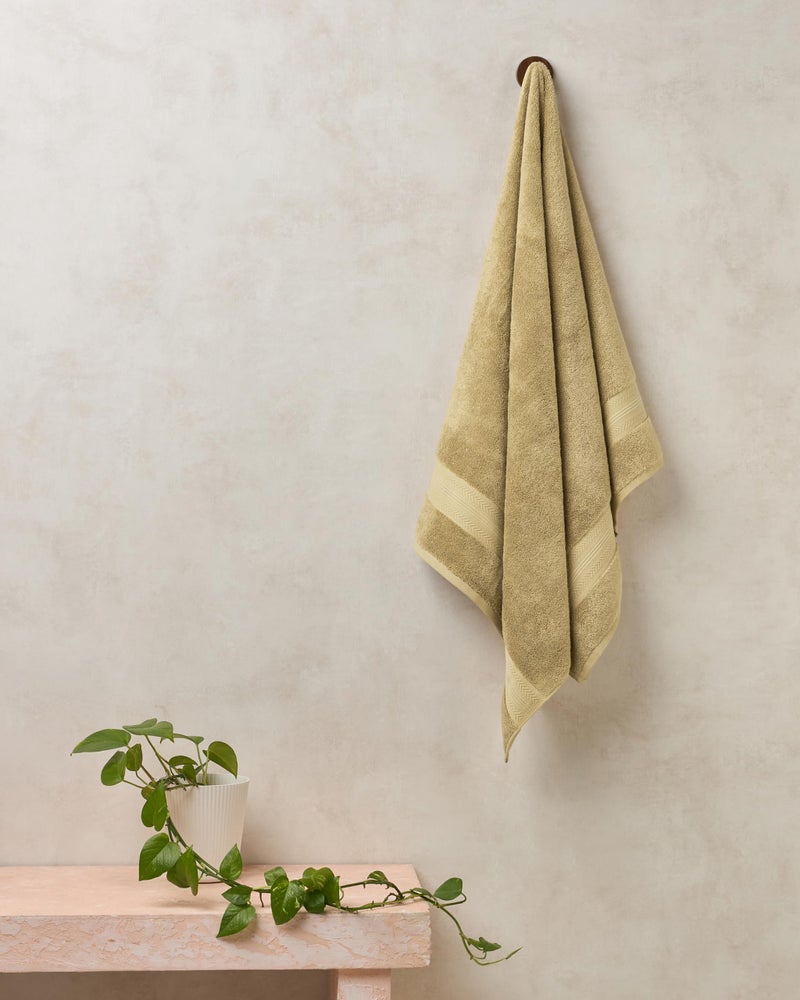 Himêya Himeya Bamboo Cotton Towels for Bath | Bath Towel Large Size | Bath Towel - Soft & Absorbent | 600 GSM | 1 Piece Bath Towel for Men/Women |70 cms x 140 cms - Golden Beige - Image 3