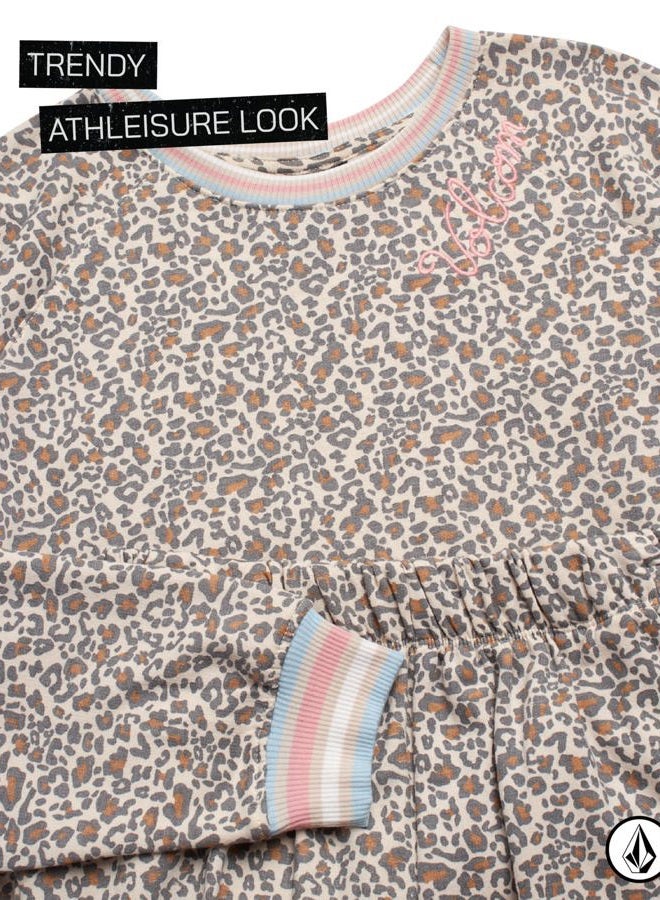 Volcom Girls Sweatpants Set - 2 Piece Fleece Fashion Crewneck Sweatshirt and Jogger Sweatpants for Girls Matching Set, Taupe, 8-10 - Image 3