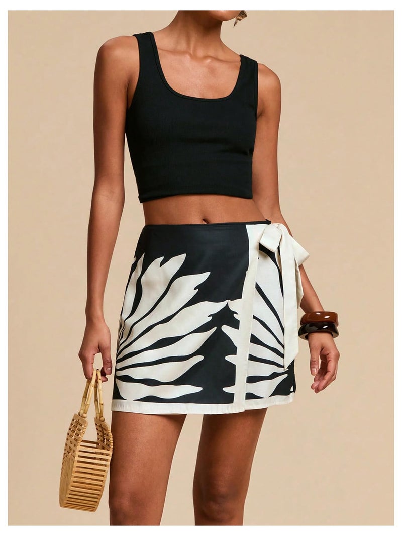 MakeMeChic Women's Summer Boho Wrap Mini Skirt Beach Vacation Short Skirts Leave Print Black Medium - Image 4