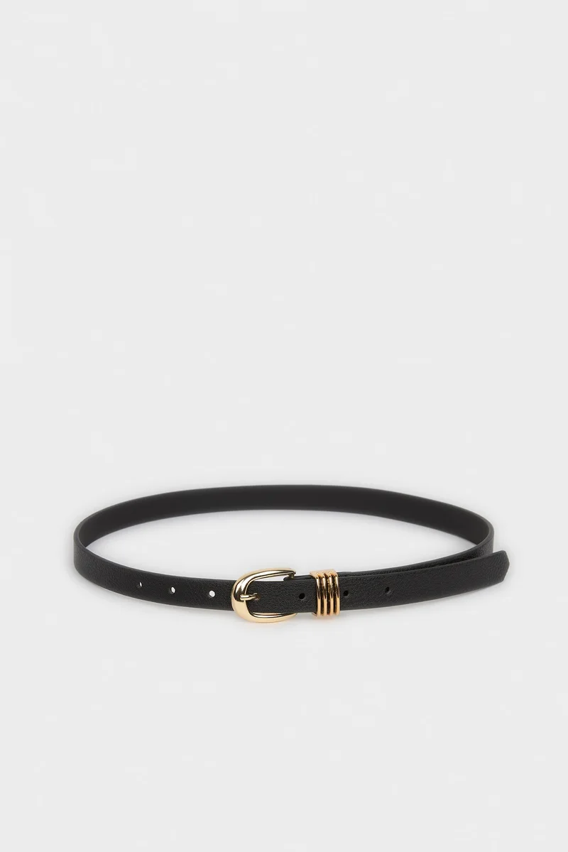 Woman Oval Buckle Faux Leather