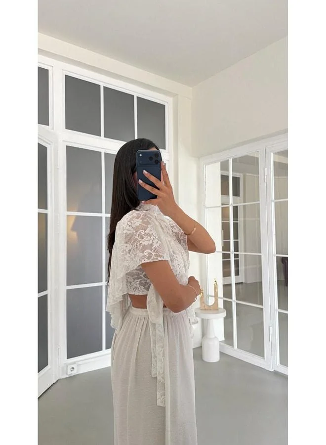 Gaus White Ruffle-Detail Crop Blouse GAUS-01741 GAUS-01763.