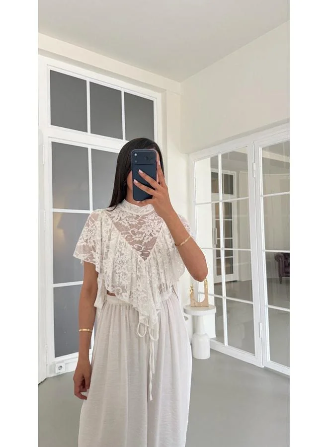 Gaus White Ruffle-Detail Crop Blouse GAUS-01741 GAUS-01763.