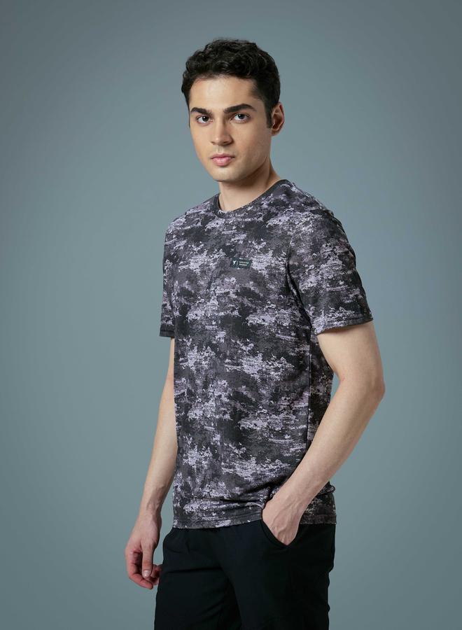 تكنوسبورت تيشيرت رجالي مطبوع بالكامل بقصة ضيقة من تكنوسبورت - Image 2