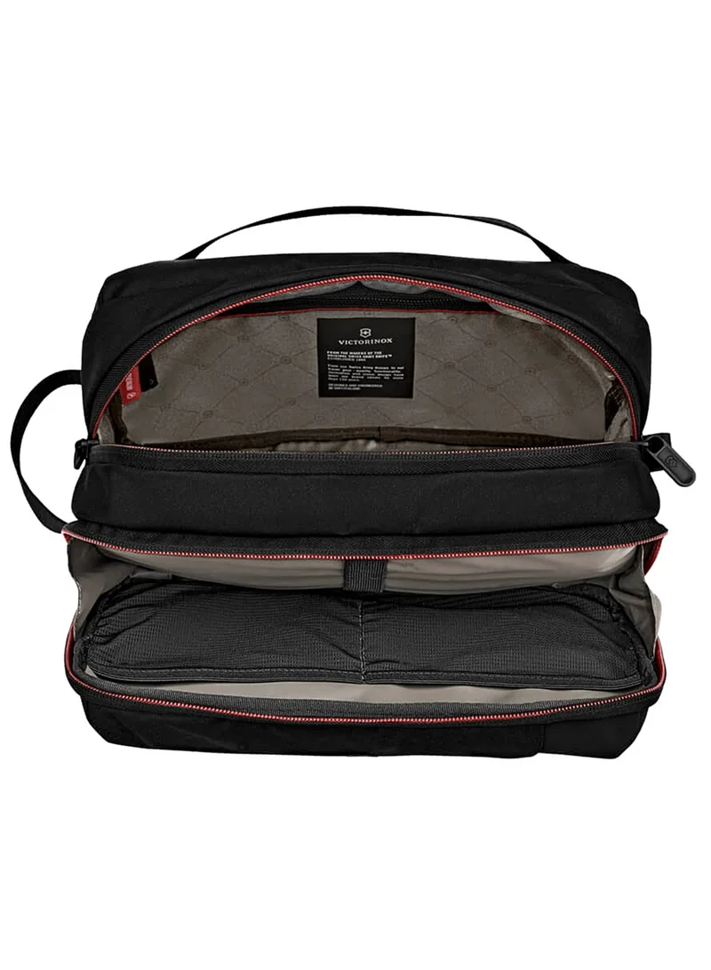 فيكترونوكس Swiss-Organized Travel: Victorinox Compact Toiletry Kit