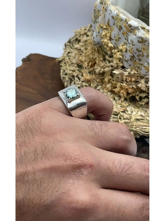 OtherMax Royal ring with moissanite stone - Image 2