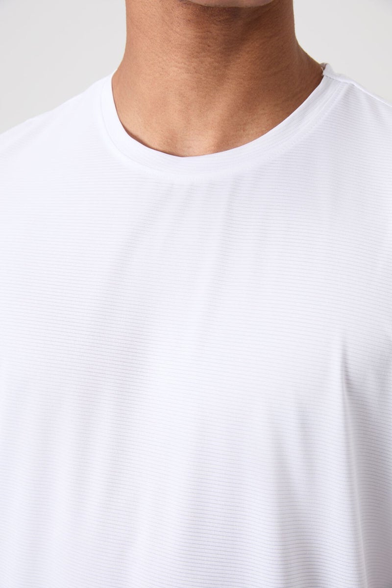 Tommy Life White Polyester Breathable Textured Thin Flexible Standard Fit Men's Performance T-Shirt - 88383  - Image 3