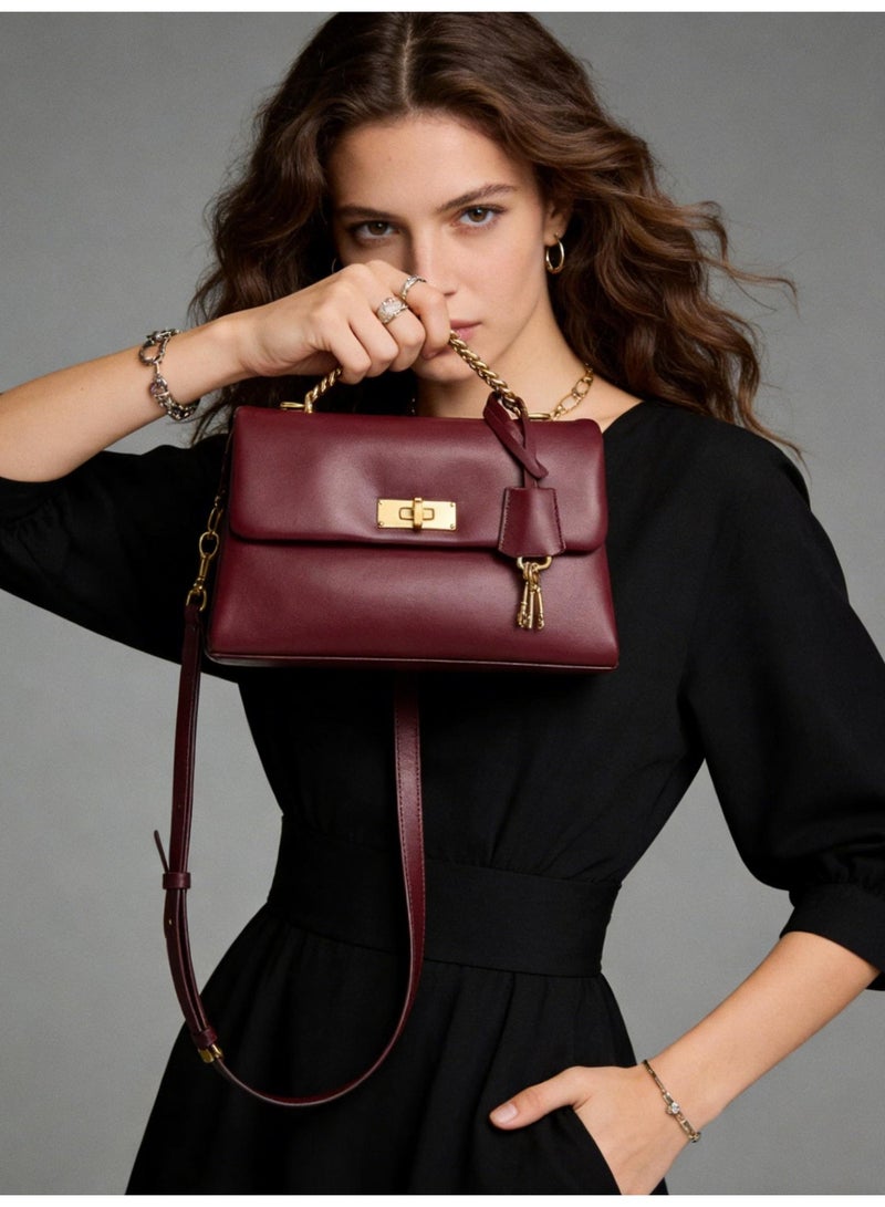 Red leather  shoulder bag with gold chain, women's fashion handbag, suitable for everyday wear, elegant appearance. - Image 2