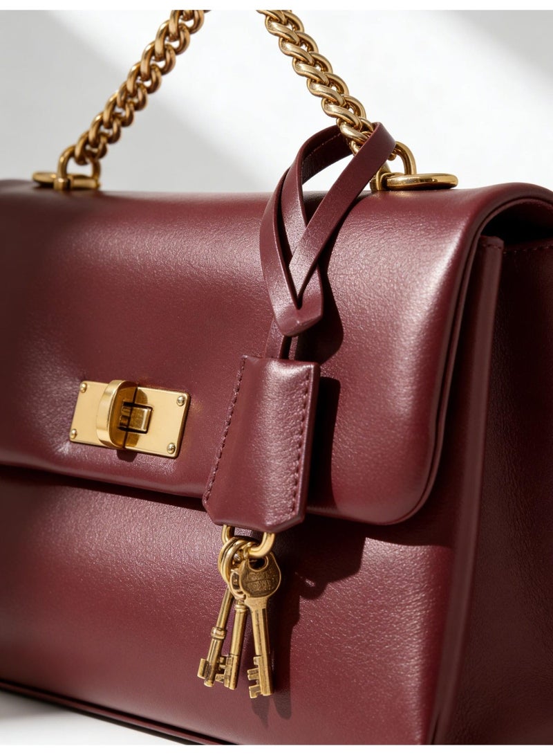 Red leather  shoulder bag with gold chain, women's fashion handbag, suitable for everyday wear, elegant appearance. - Image 5