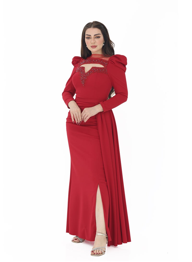 مودرن ديزاين فستان انيق فتحة صدر بتصميم روماني من خامة الكريب اللون الاحمر ومميز بتطريز بالصدر بشكل قلب  يتميز هذا الفستان بتصميمه الراقي وبفتحه اسفل الفستان للإطلالة جذابة وأنيقة - Image 2