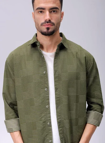 ذا انديان كراج كو Men Relaxed Fit Solid Full Sleeves Cutaway Collar Resort Wear Shirt