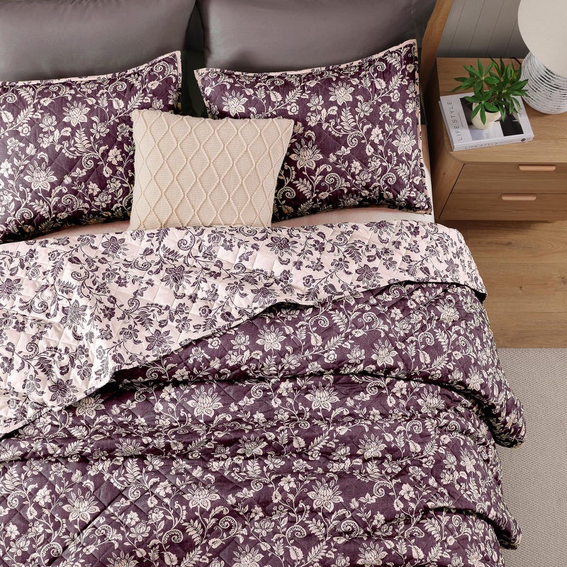 BLOOMHAVEN Quilt Set Queen Size, Italian Plum Floral Quilt Sets, Reversible Bedspread Lightweight and Breathable for All Seasons, Soft Quilted Bedspread with 2 Pillow Shams - Image 5