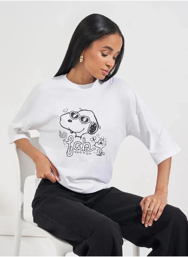 Styli Oversized Peanuts Fab Graphic T-Shirt with Dropped Shoulder