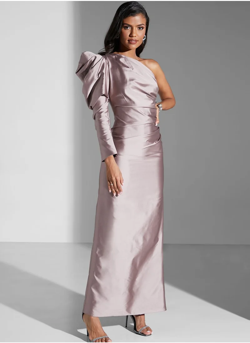 Namshi x Zena Louay One Shoulder Gown