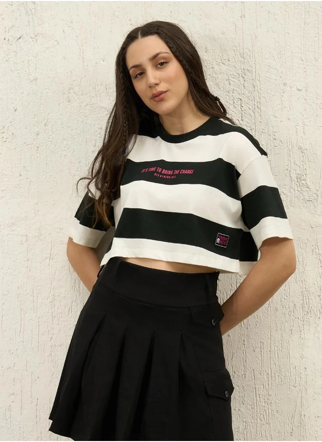 هوبرهولمي Black T-Shirt For Women