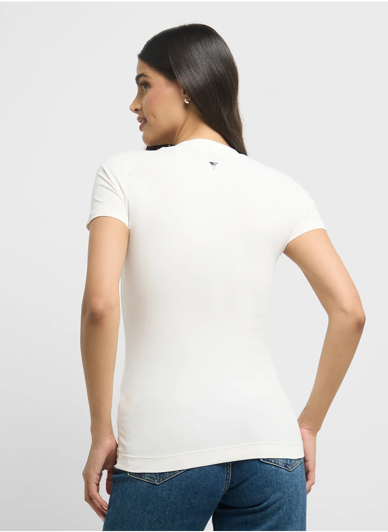جس Triangle Beads T-Shirt