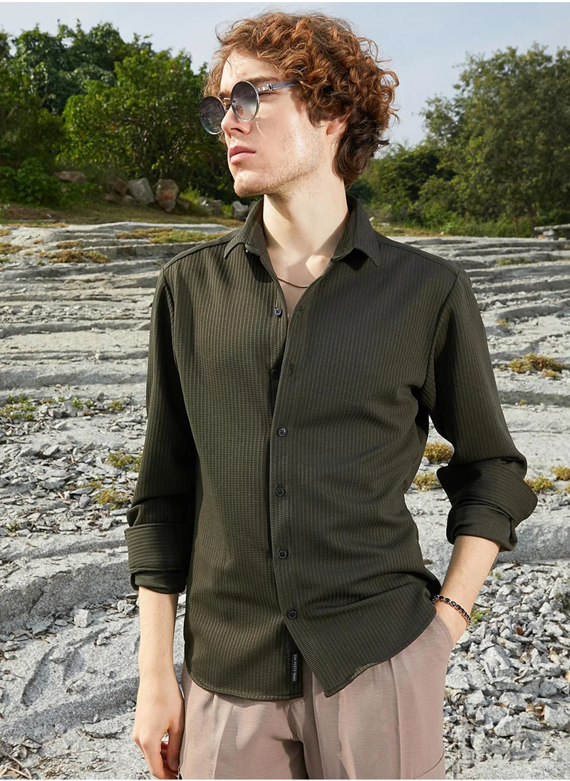 كامبوس سوترا Men's Army Green Ribbed-Woven Shirt