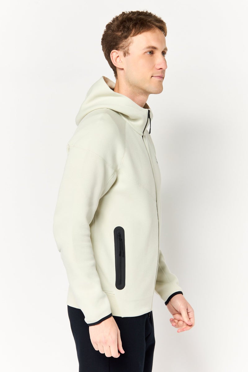 Nike Men Sportswear Fit Long Sleeve Outdoor Hoodie, Light Ash Green - Image 3